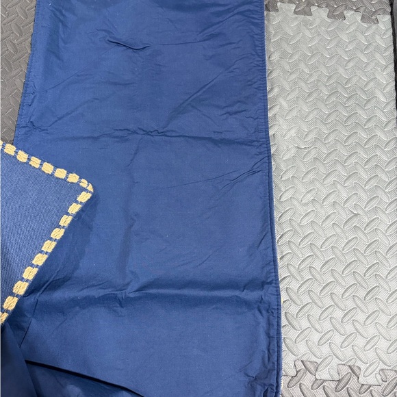 Blue Table Runner - Picture 4 of 4